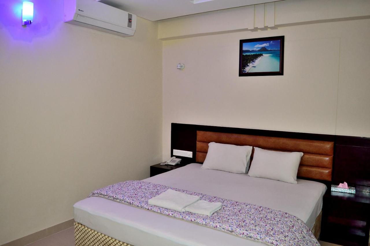 Ocean Palace Cox'Sbazar Cox's Bazar Exterior foto